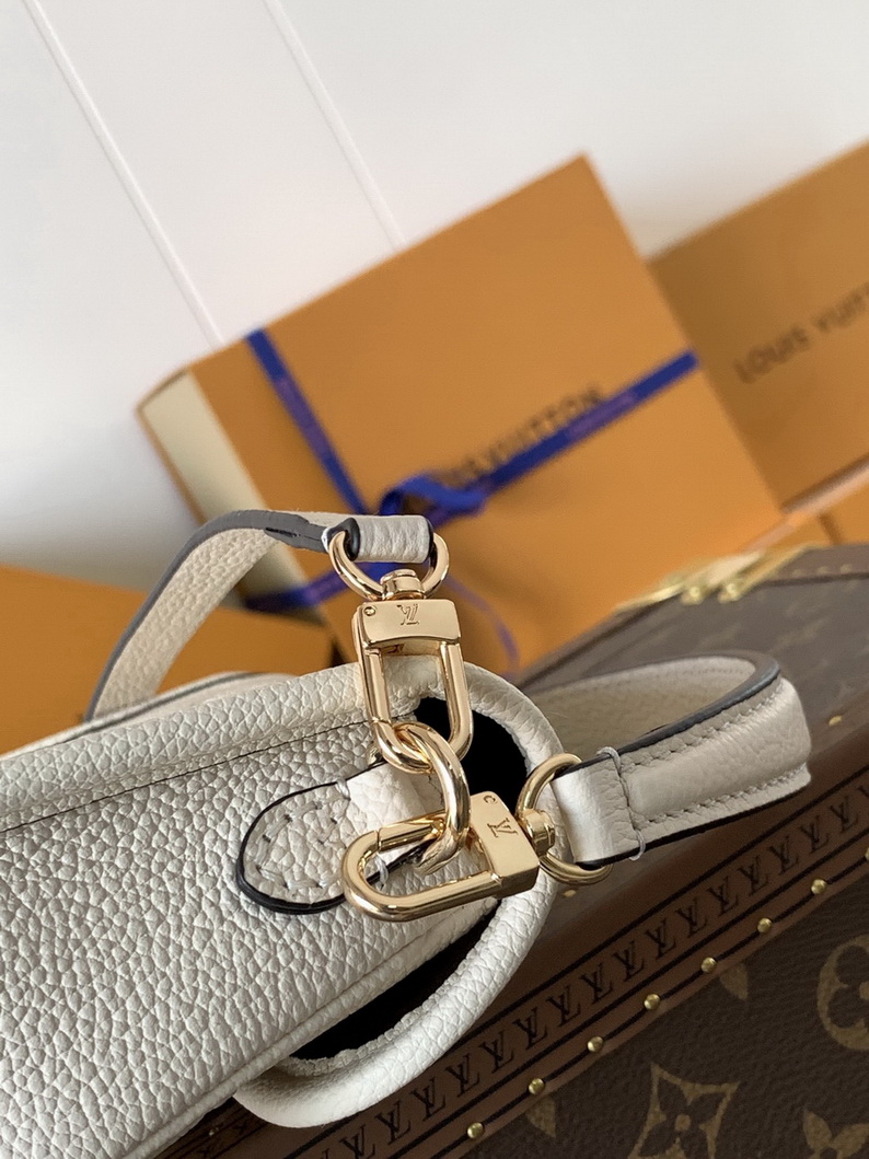 LV Bag-NFC(AAA)-331