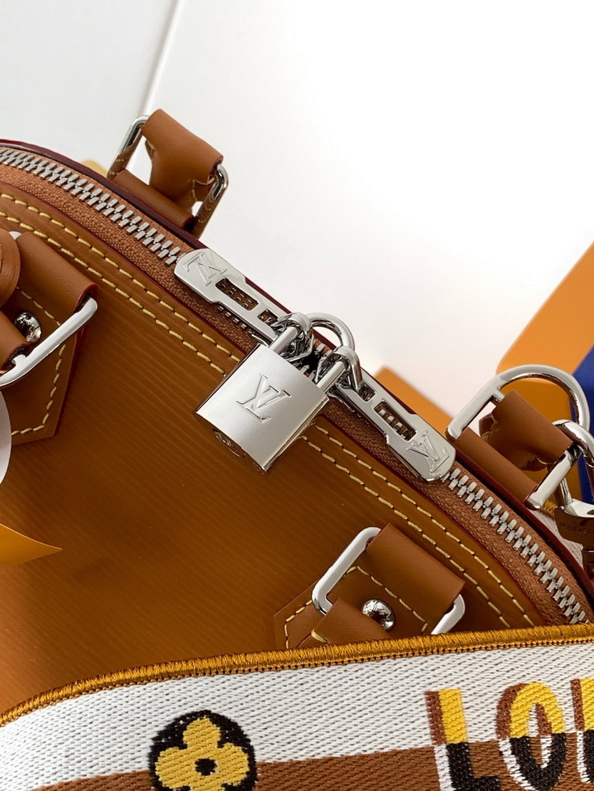 LV Bag-NFC(AAA)-558