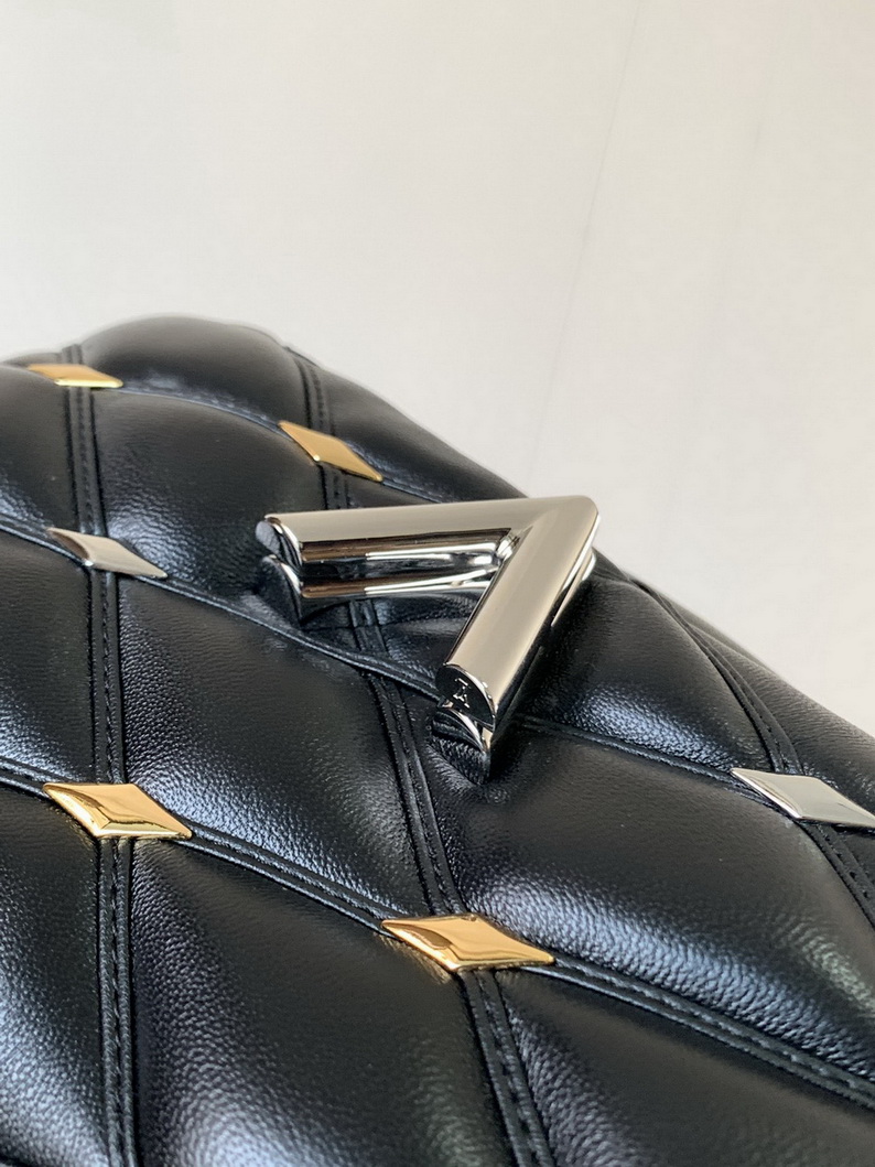 LV Bag-NFC(AAA)-674