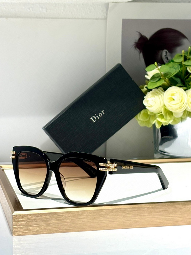 Dior Sunglasses(AAAA)-1599
