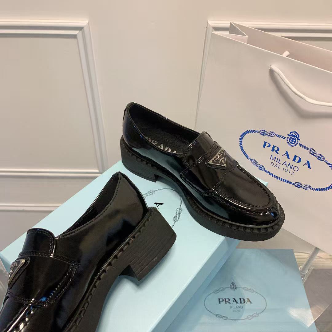 Prada Shoes AAA(Women)-038