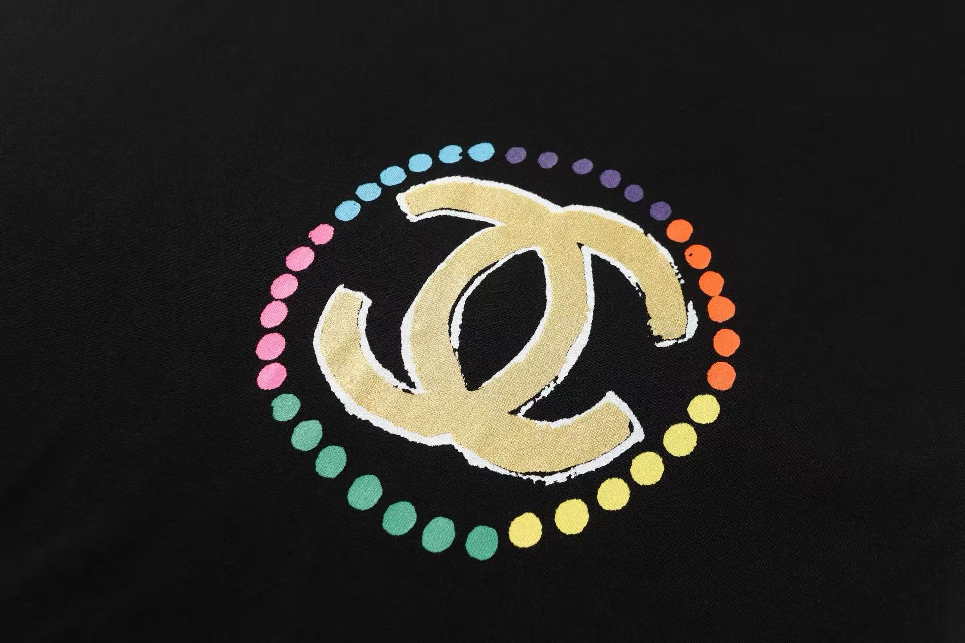 Chanel T-shirts-001