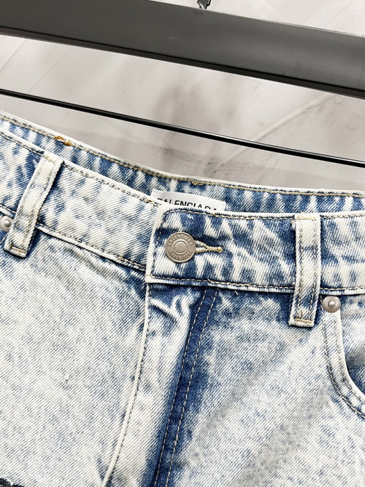 Balenciaga Jeans-001