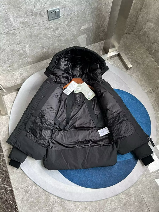 Canada Goose Coat-386