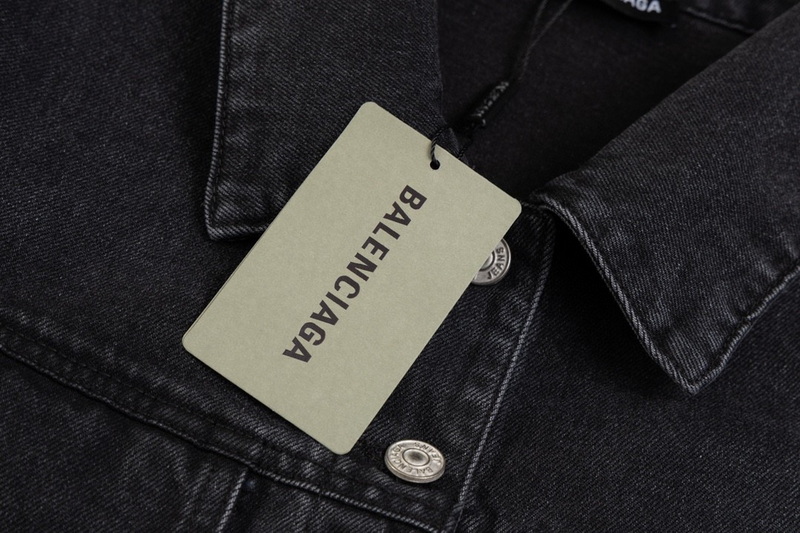 Balenciaga Jacket-024
