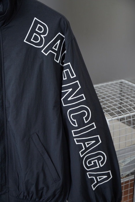 Balenciaga Jacket-091
