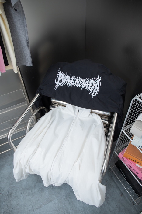 Balenciaga Jacket-094