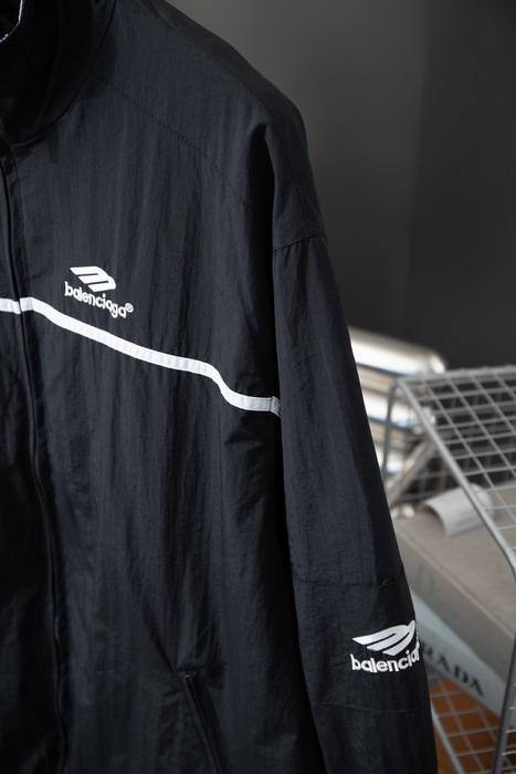 Balenciaga Jacket-096