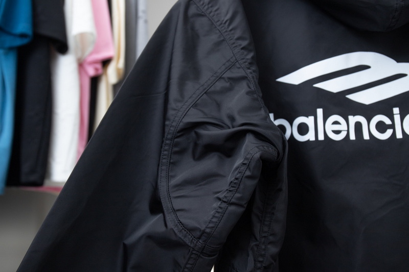 Balenciaga Jacket-099