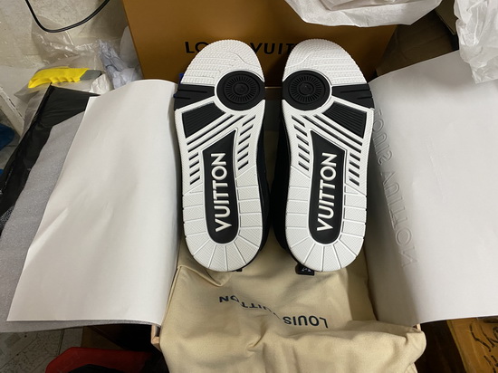 LV Shoes(AAA)-1261
