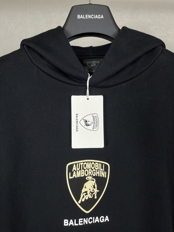 Balenciaga Hoody-074