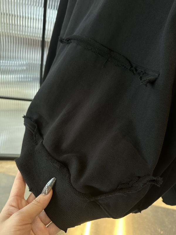 Balenciaga Hoody-083