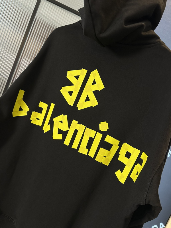 Balenciaga Hoody-084