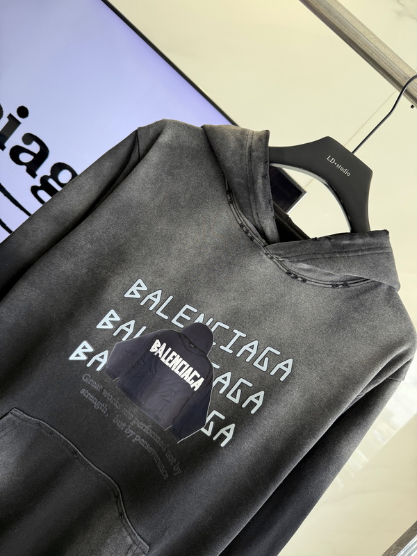 Balenciaga Hoody-123