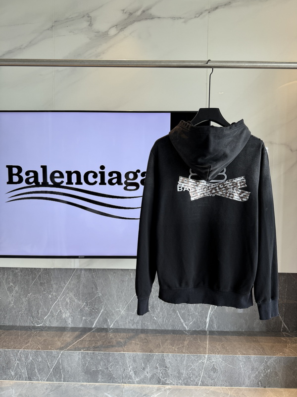 Balenciaga Hoody-131