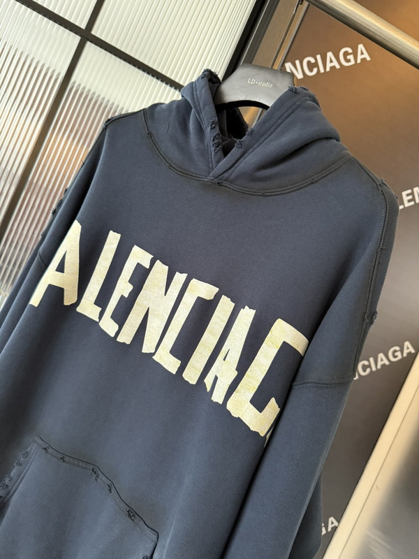 Balenciaga Hoody-134