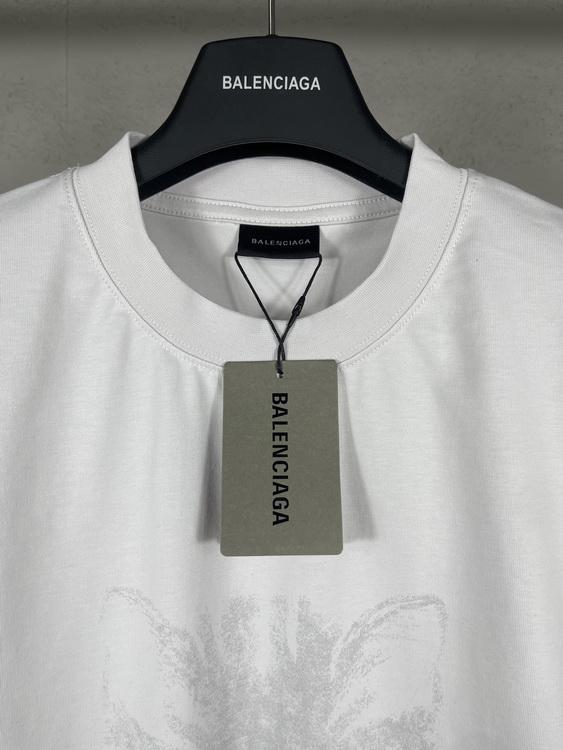 Balenciaga T-shirts(Women)-002