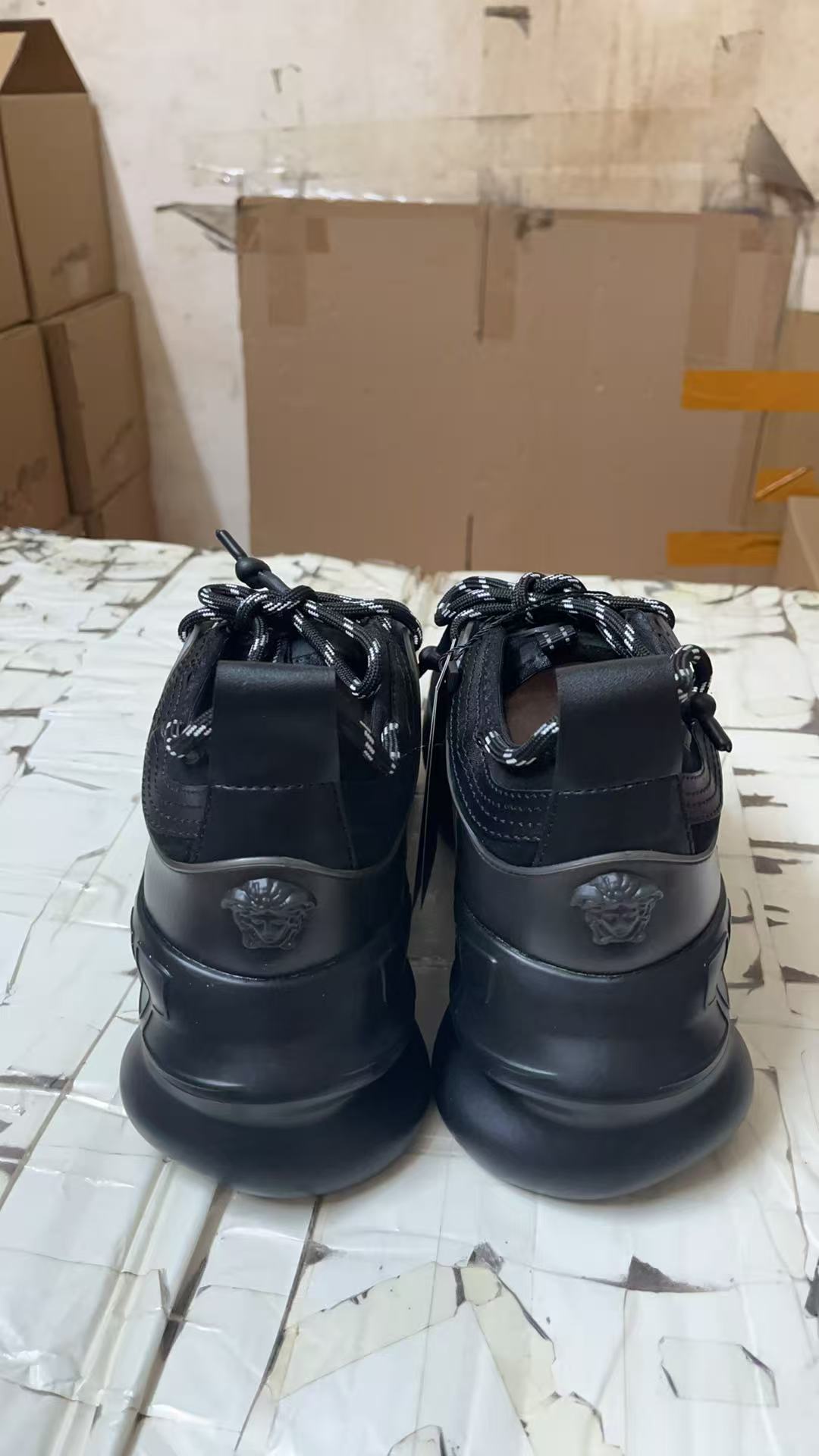 Versace Shoes(AAA)-190