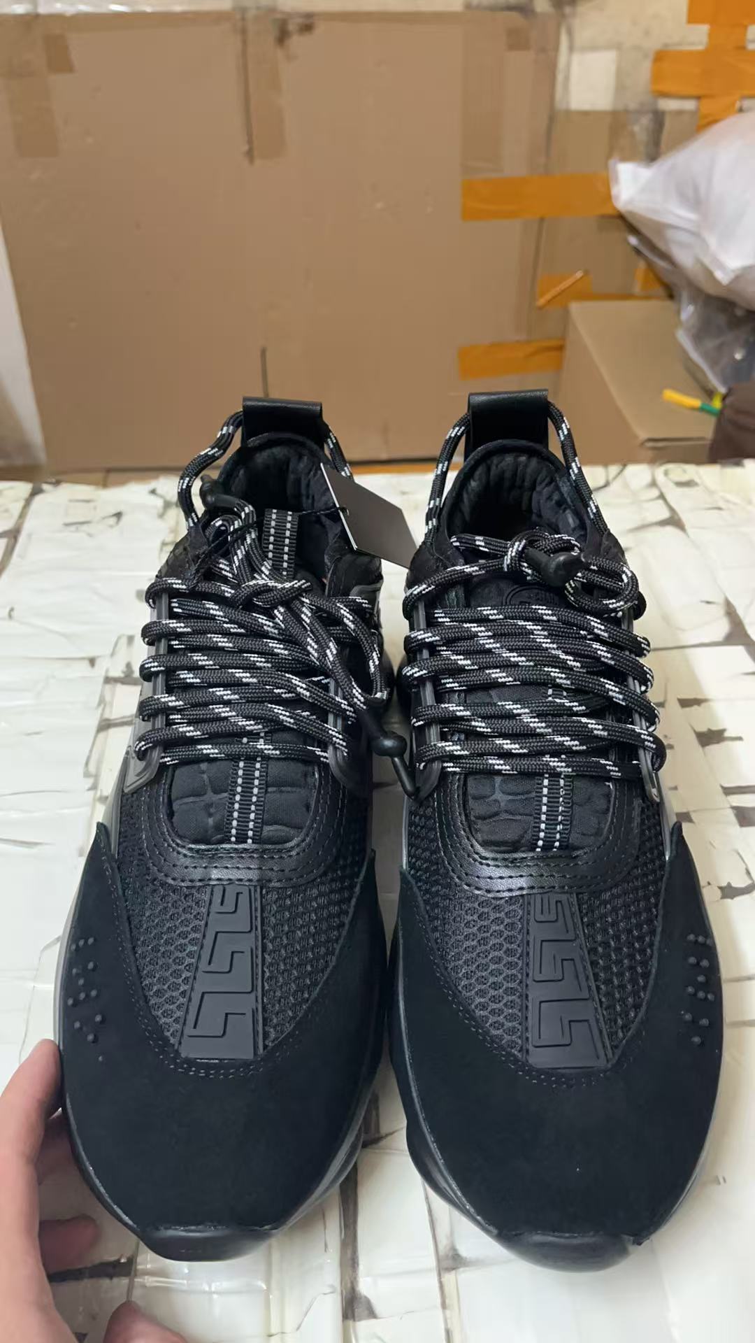 Versace Shoes(AAA)-190