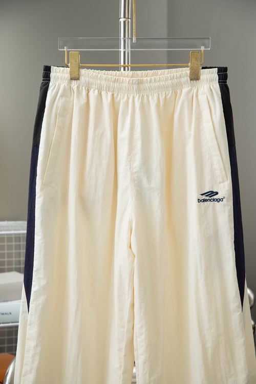 Balenciaga Pants-079