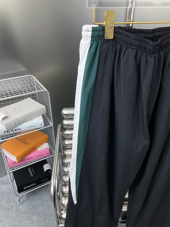 Balenciaga Pants-083