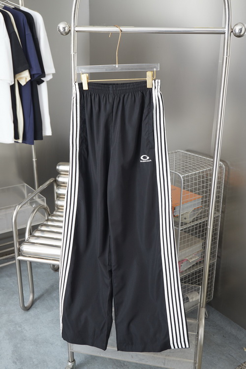 Balenciaga Pants-091