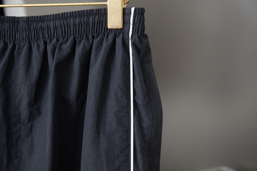 Balenciaga Pants-093