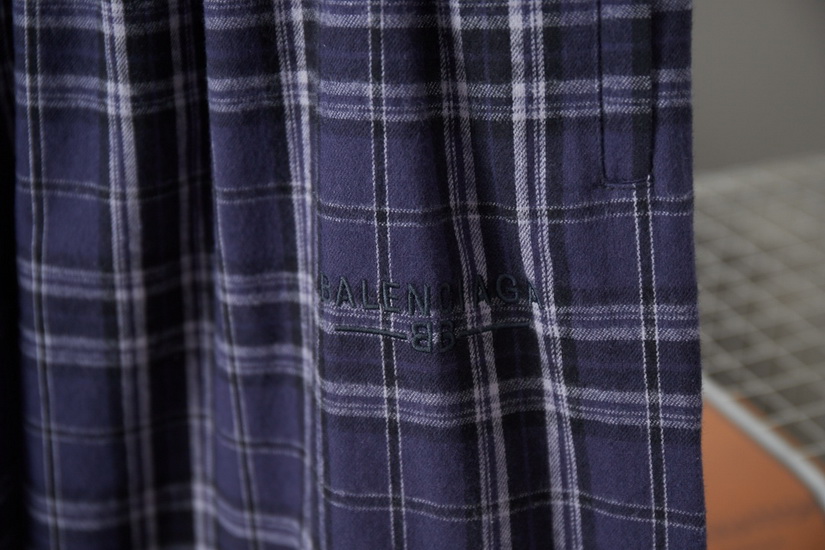 Balenciaga Pants-096