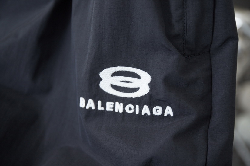Balenciaga Pants-101