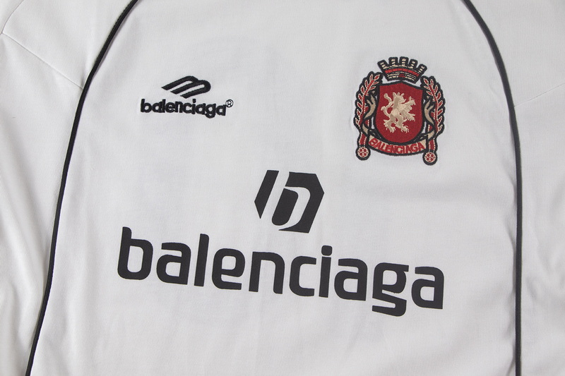Balenciaga Longsleeve-401