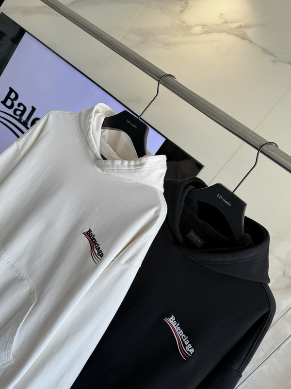 Balenciaga Longsleeve-439