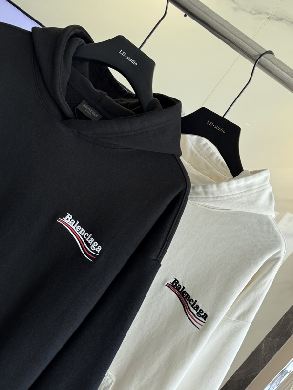 Balenciaga Longsleeve-439