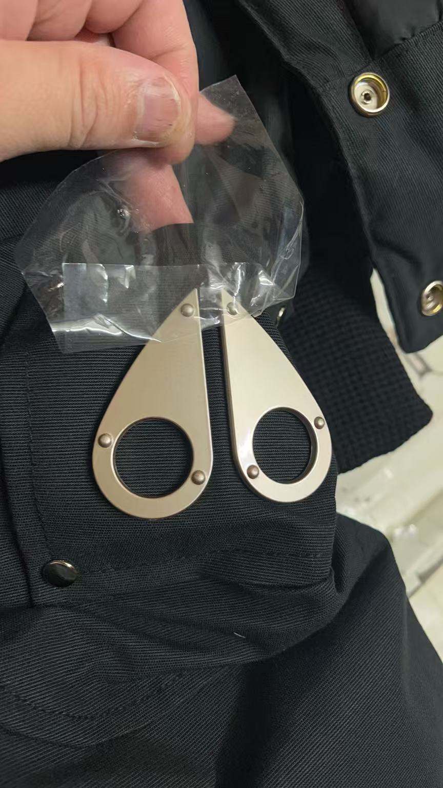 Moose Knuckles Coat-006