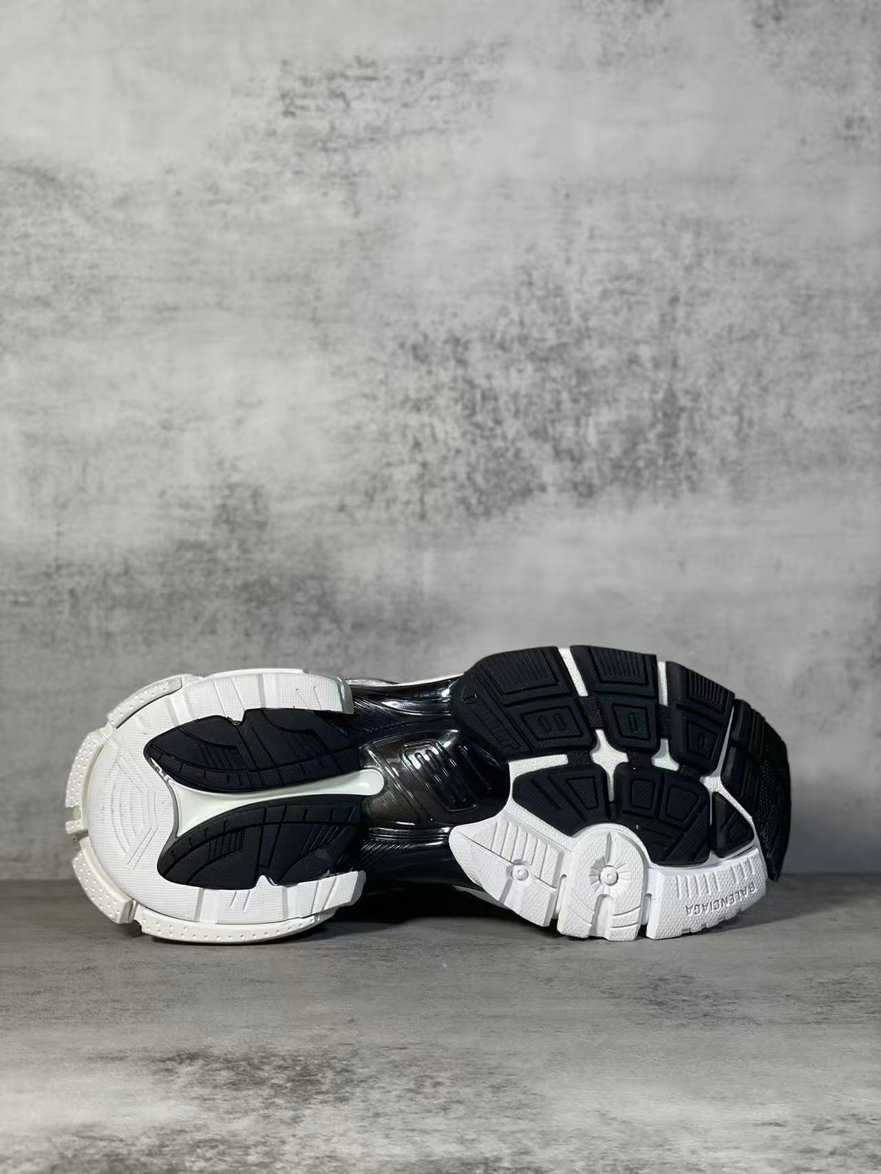 Balenciaga Shoes(AAA)-360