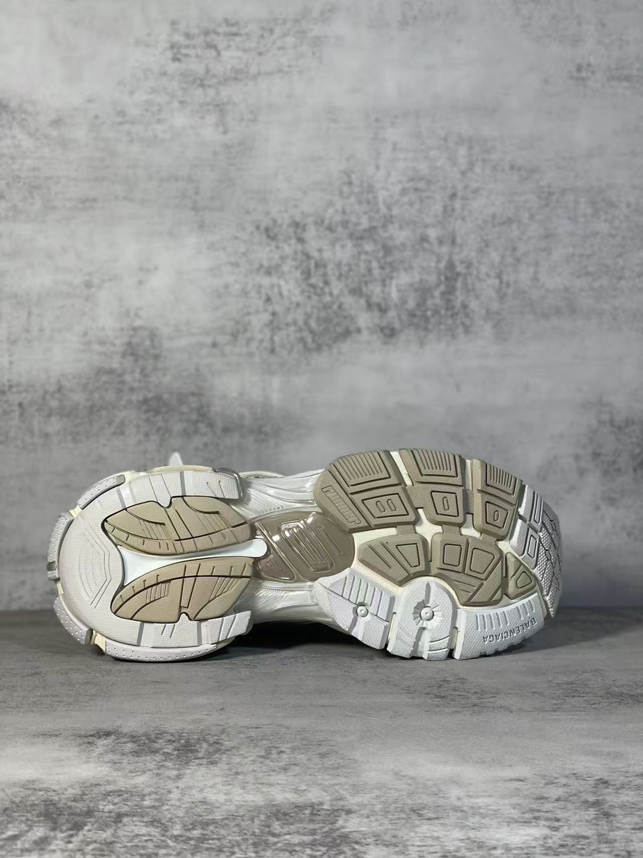 Balenciaga Shoes(AAA)-361