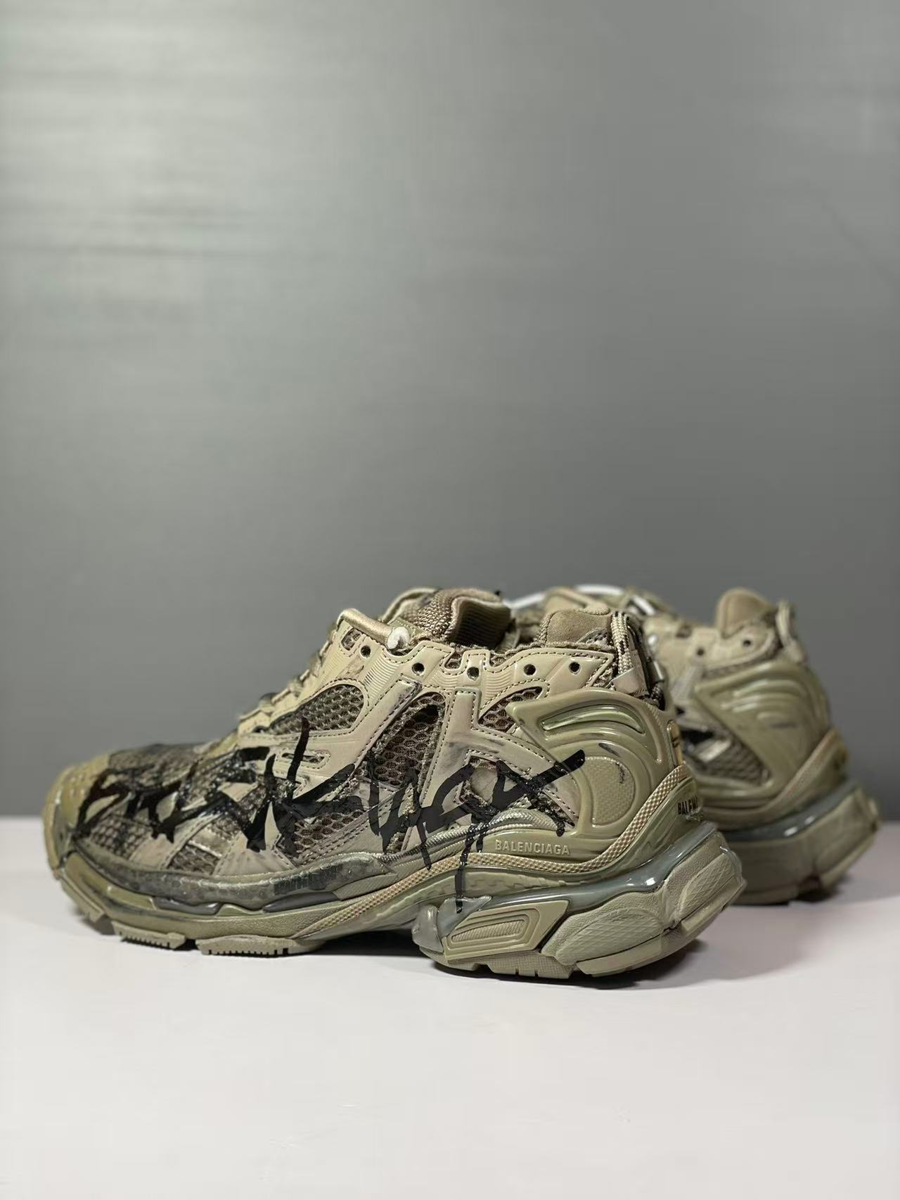 Balenciaga Shoes(AAA)-385