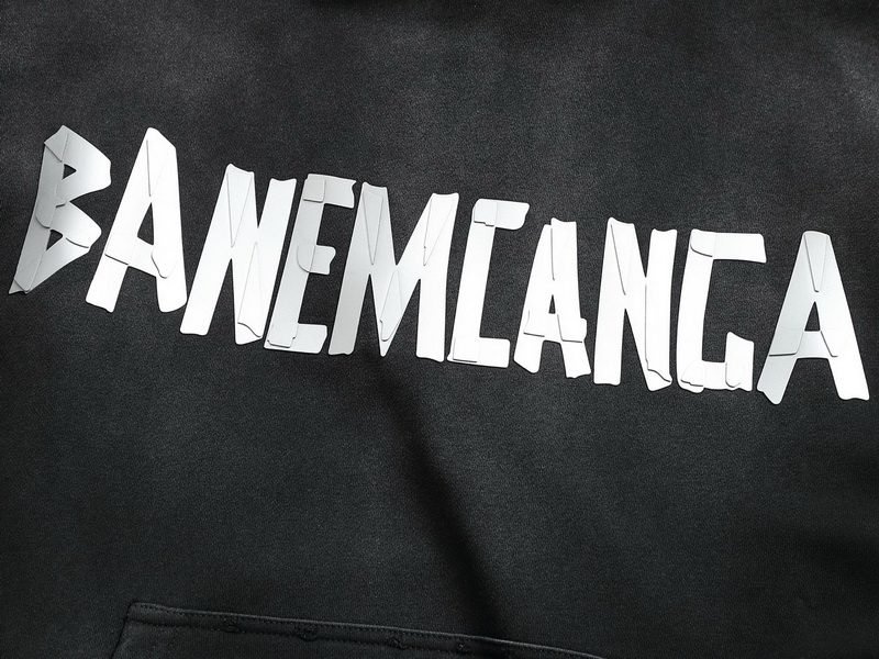 Balenciaga Hoody-085