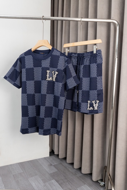 LV Suits-125