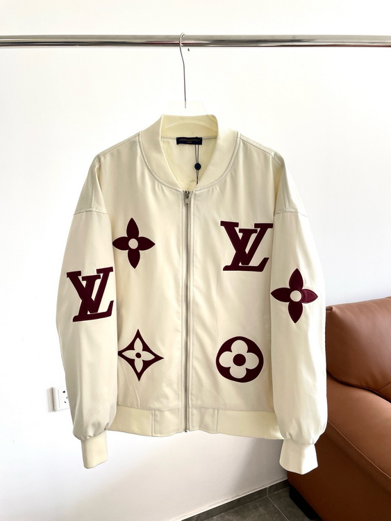 LV Jacket-073