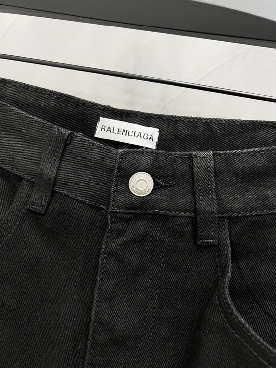 Balenciaga Jeans-023