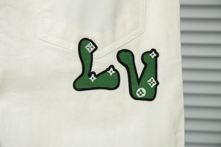 LV Jeans-018