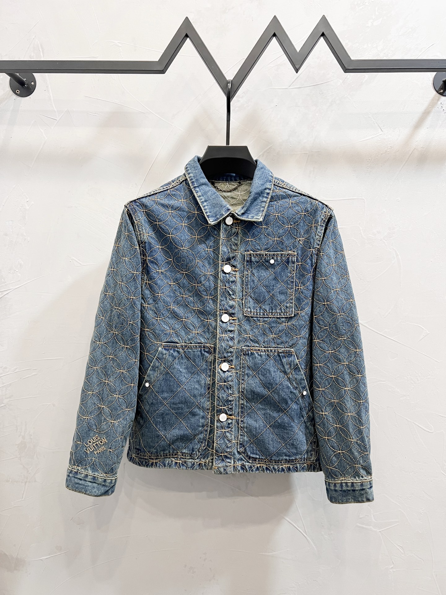 LV Jacket-160