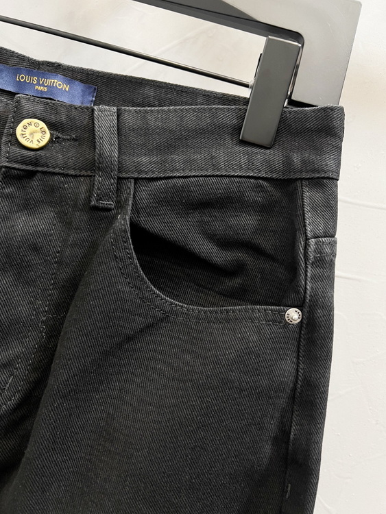 LV Jeans-090
