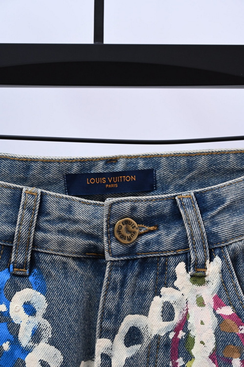 LV Jeans-131